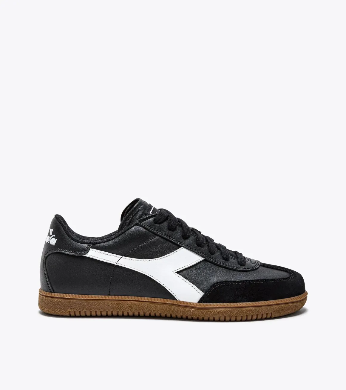 baskets_trainer_0.webp Baskets TRAINER