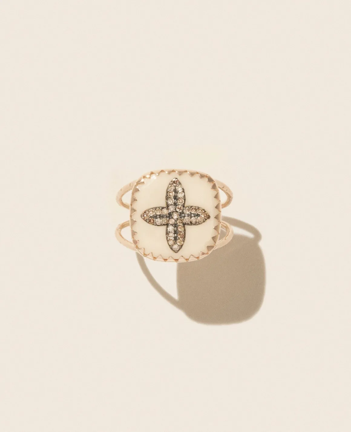 bowie_n_witte_diamantring_0.webp BOWIE N°2 WITTE DIAMANTRING
