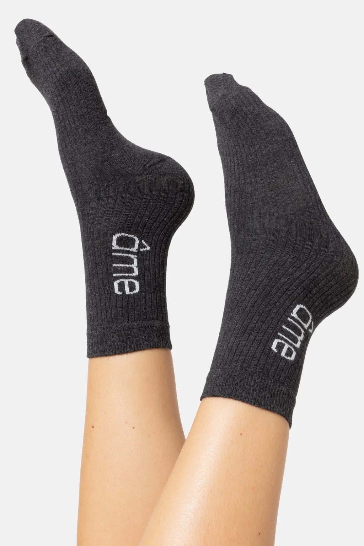 chaussettes_kourt_1.webp Chaussettes KOURT
