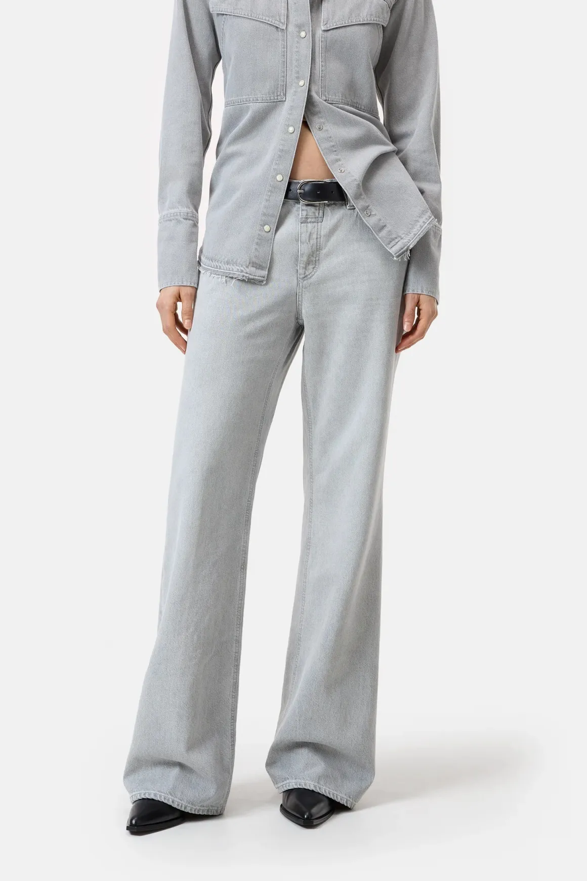 jeans_gillan_2.webp Jeans Gillan