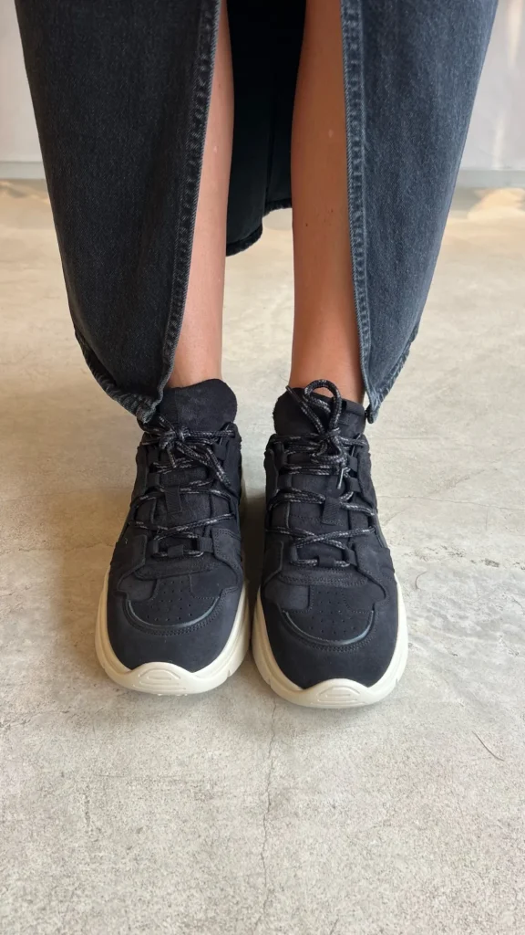 KINDERSY SNEAKERS