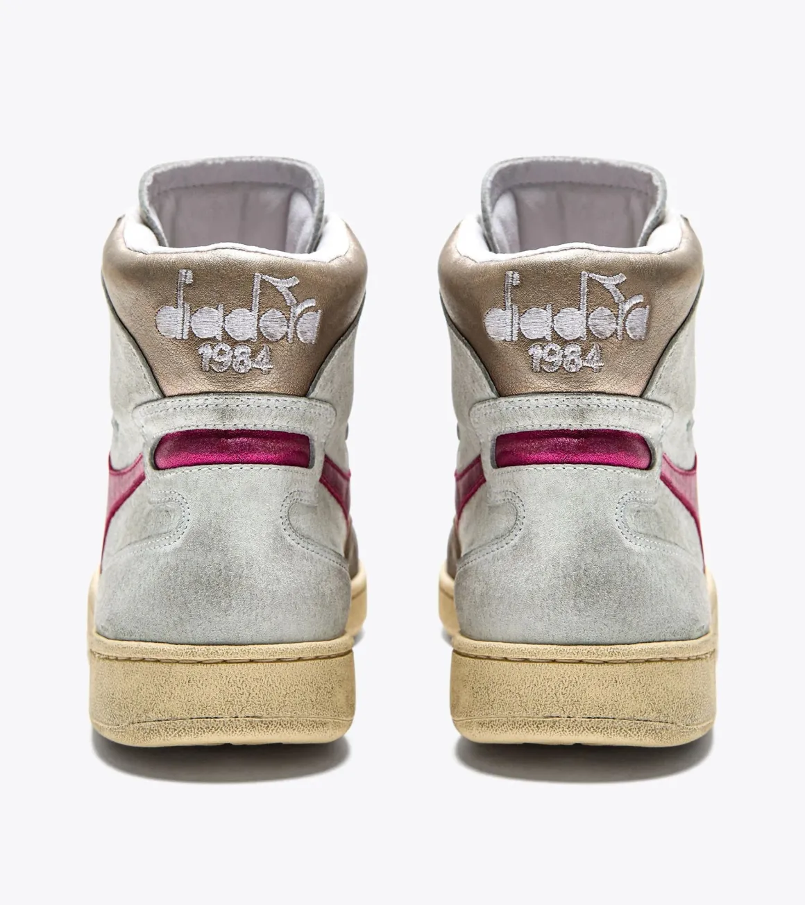 metalen_varkensleder_gebr_2.webp METALEN VARKENSLEDER GEBRUIKTE HOGE SNEAKER
