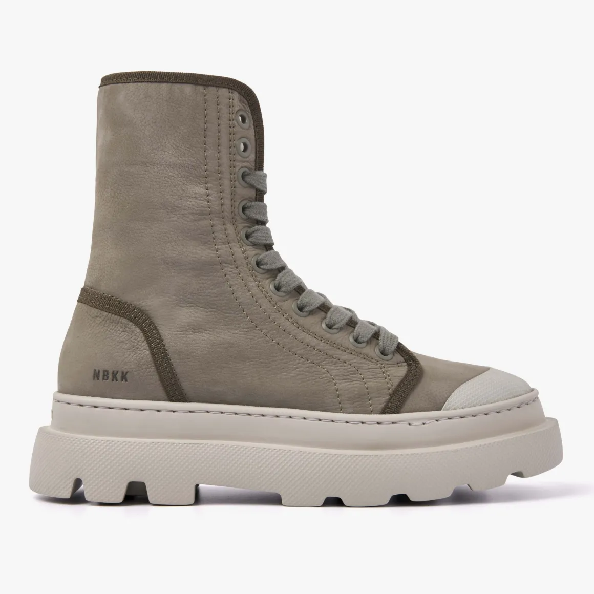 monro_miley_sneaker_0.webp MONRO MILEY SNEAKER