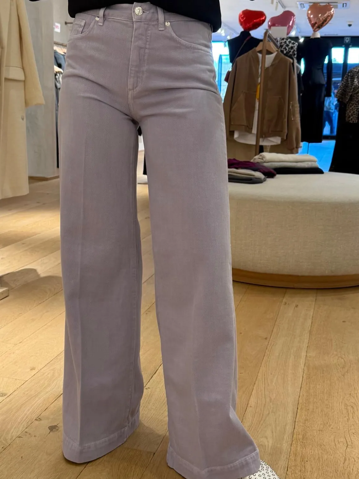 pantalon_large_nadia_1.webp Pantalon large Nadia