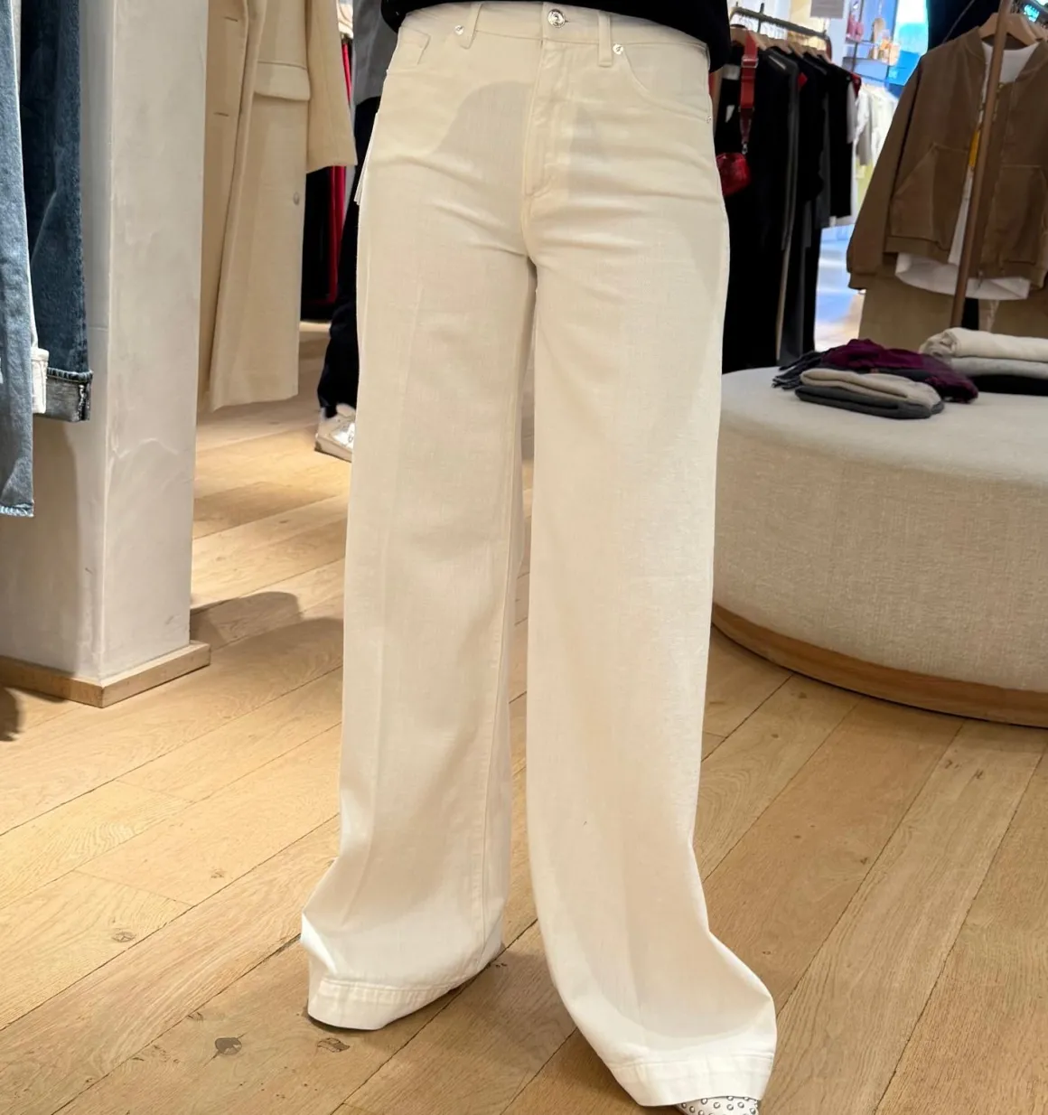 pantalon_large_nadia_3.webp Pantalon large Nadia