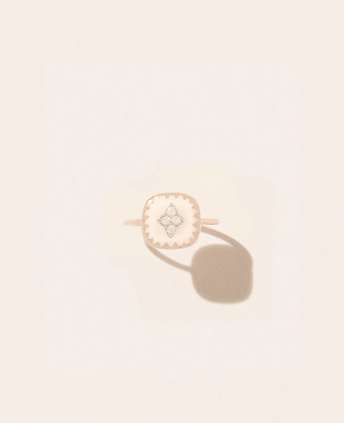 pierrot_witte_ring_0.webp PIERROT WITTE RING