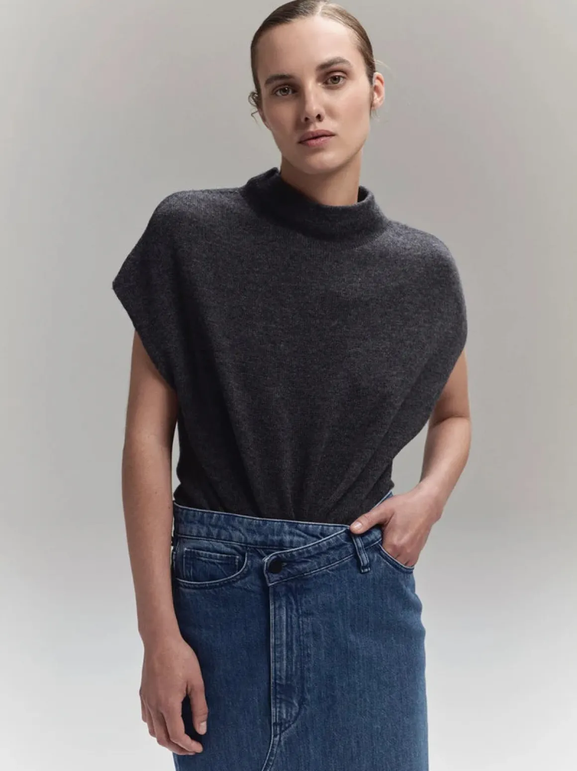 pull_col_montant_molly_0.webp Pull col montant MOLLY