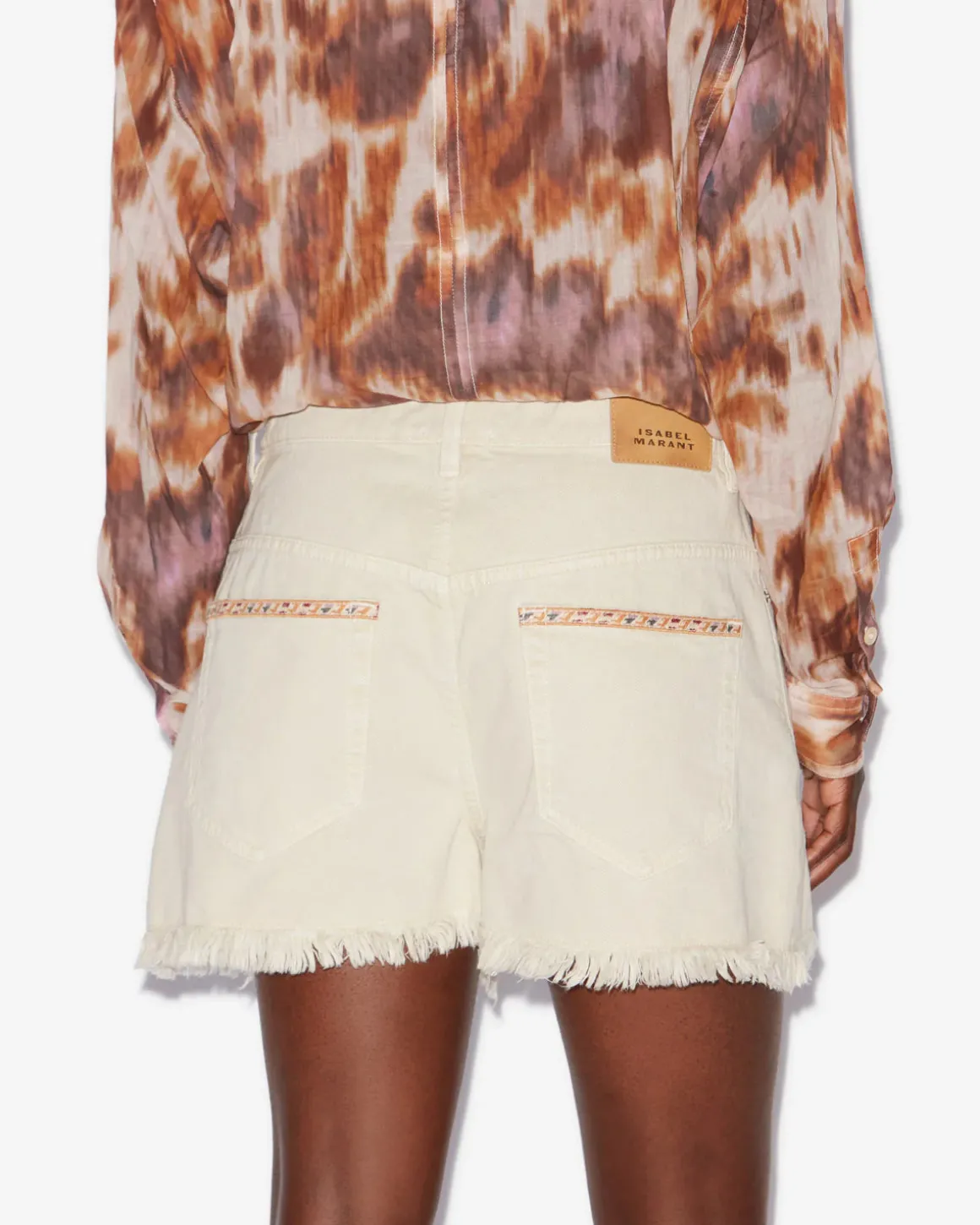 short_lesia_3.webp Short Lesia