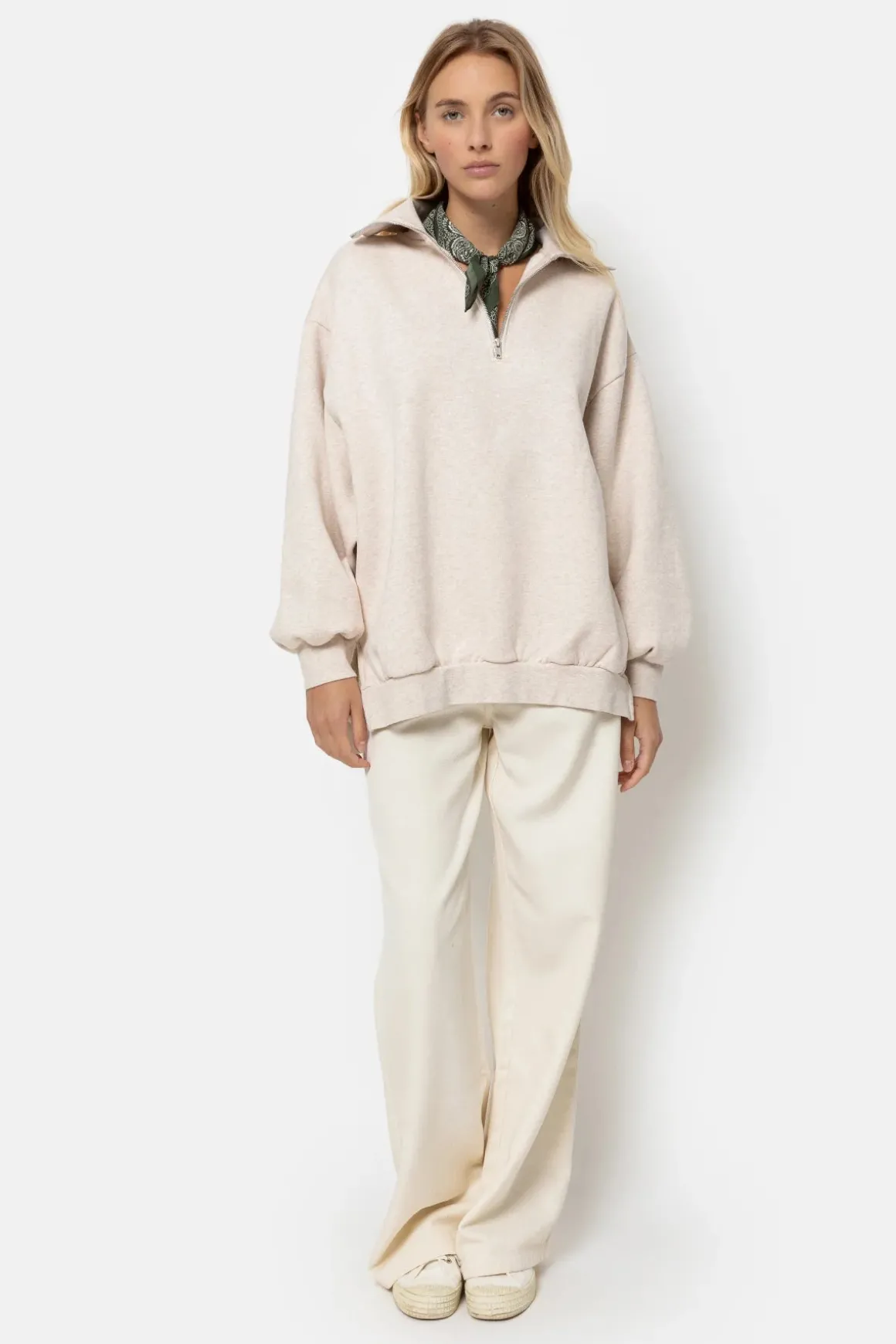 sweat_oversize_iflower_2.webp Sweat oversize IFLOWER