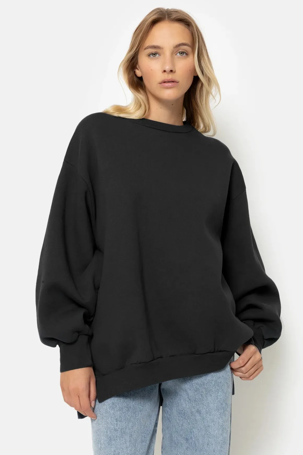 sweat_ulla_black_0.webp Sweat ULLA BLACK