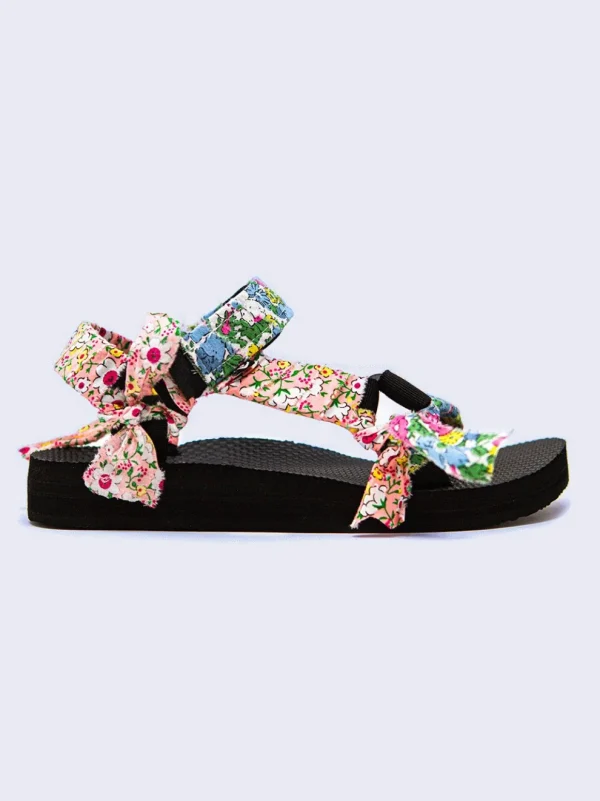 TREKKY SANDALEN