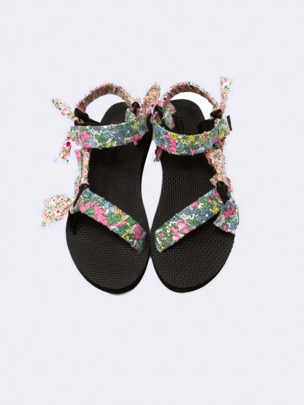 TREKKY SANDALEN