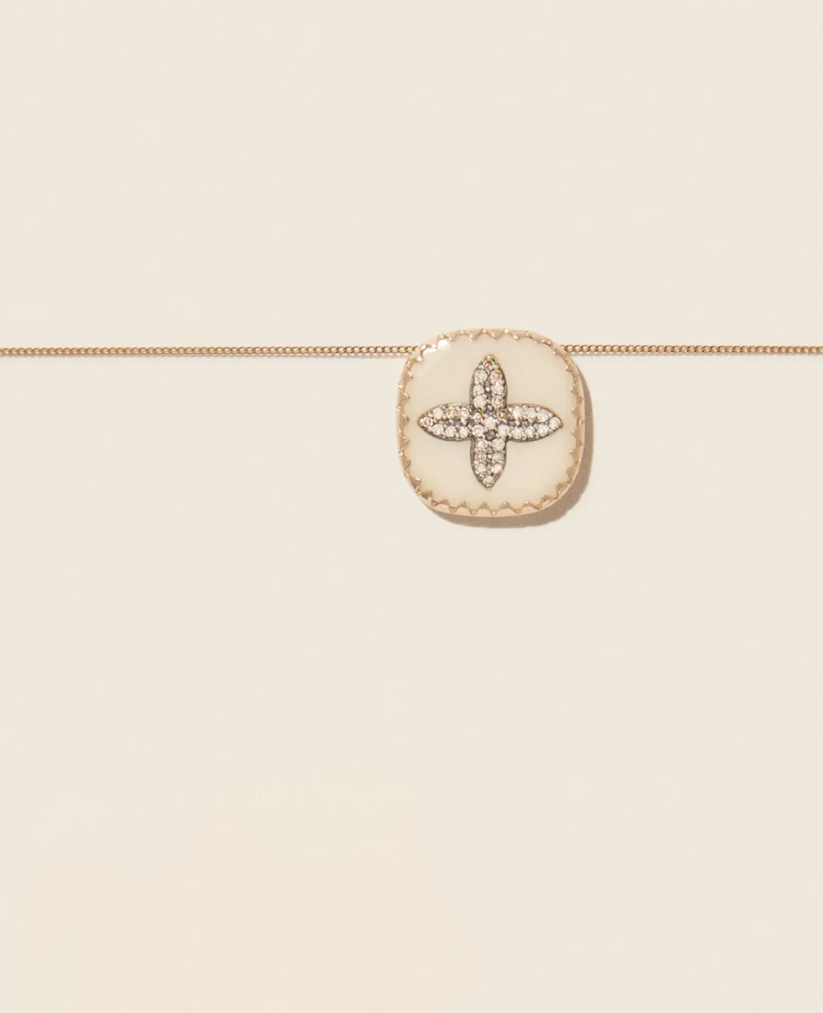 witte_diamant_bowie_ketti_0.webp WITTE DIAMANT BOWIE KETTING