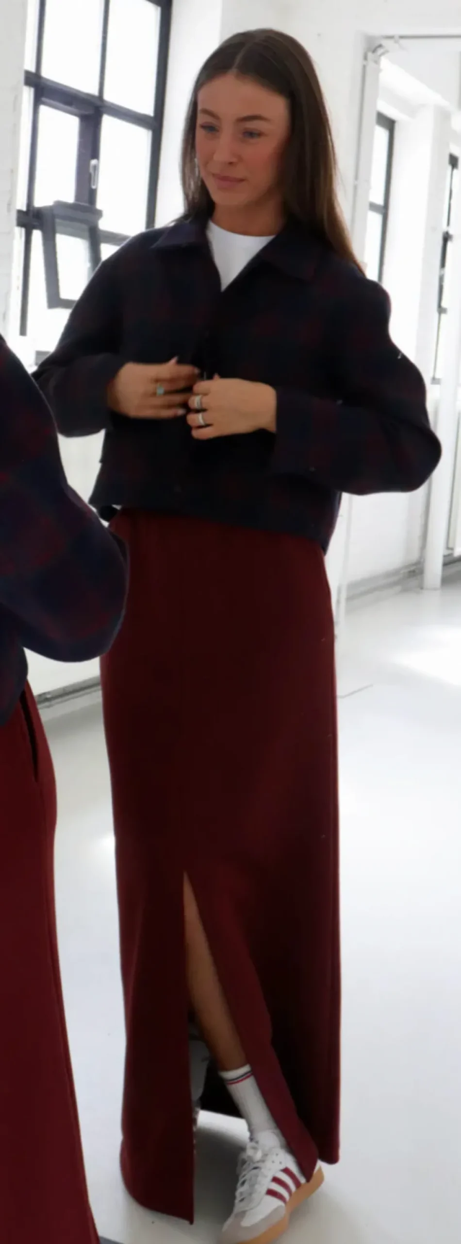 zakia_joggingrok_1.webp ZAKIA joggingrok