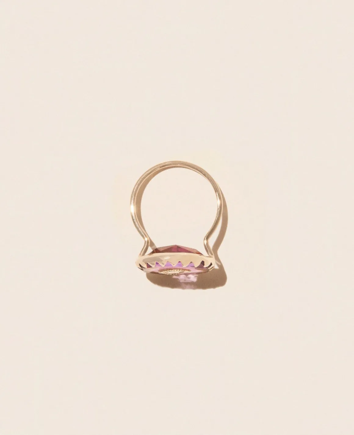 zoede_paarse_amethistring_2.webp ZOEDE PAARSE AMETHISTRING